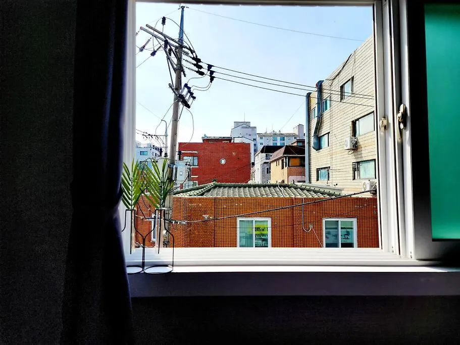 The Enough Apartment Seoul 0*,